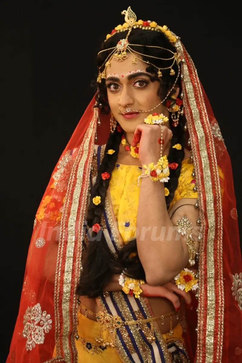 Sumedh Mudgalkar Transforms Into A Woman on RadhaKrishn!