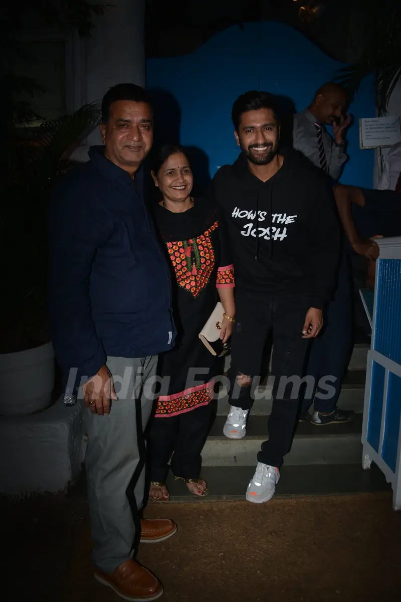 Vicky Kaushal celebrate URI's success