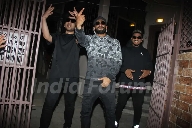 Ranveer Singh snapped at dubbing studio Bandra