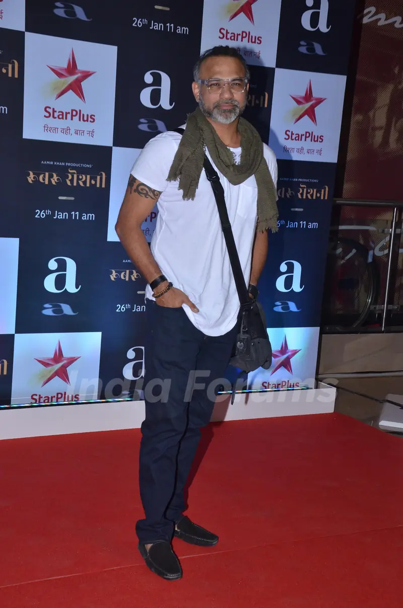 Abhinay Deo snapped at Rubaru Roshni screening