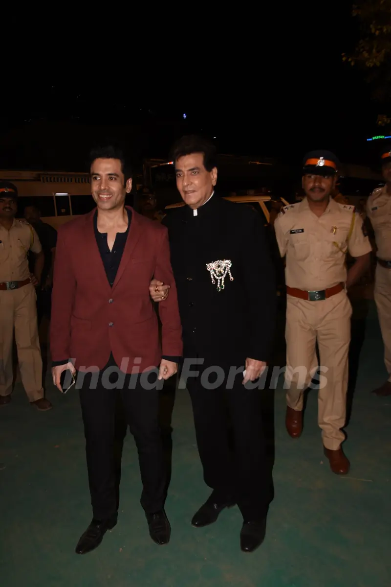 Jeetendra and son Tusshar Kapoor at Umang Event