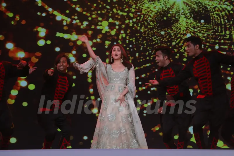 Alia Bhatt at Umang Event