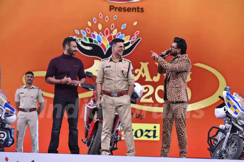 Ajay Devgn, Akshay Kumar and Ranveer Singh at Umang Event