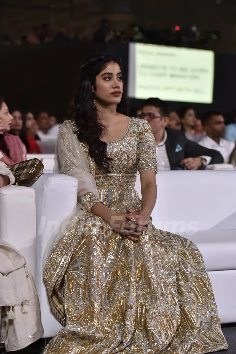 Janhvi Kapoor at Umang Event
