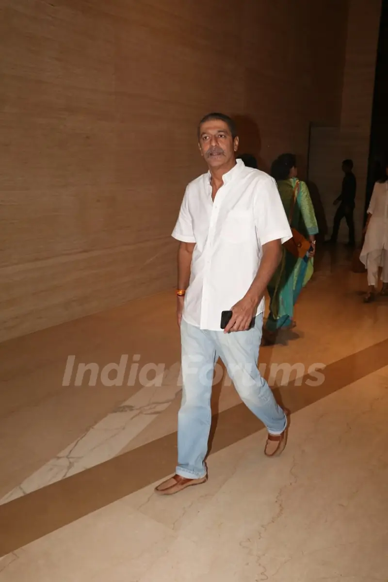 Chunky Pandey at Vikram Phadnis mother's prayer meet