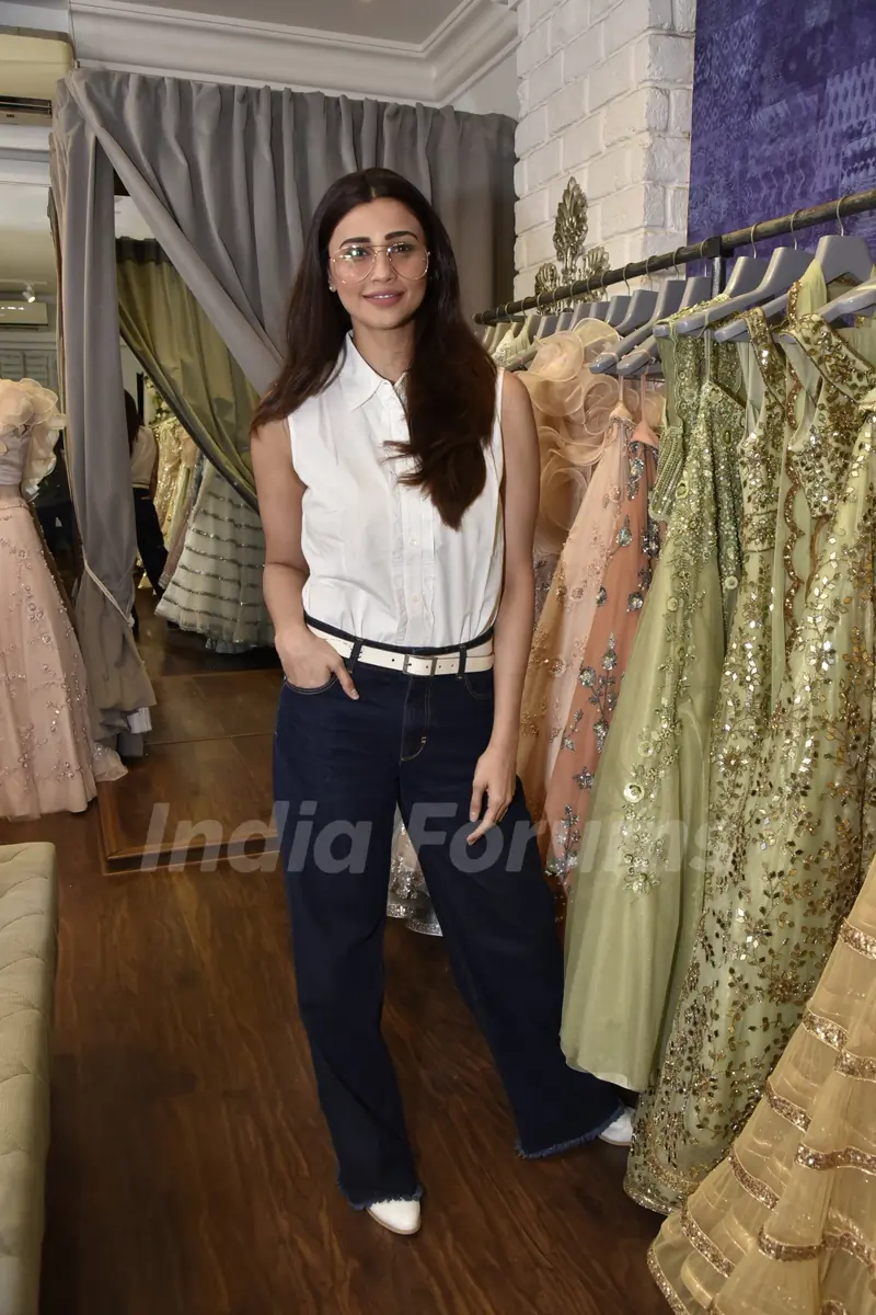Celebs snapped at Bandra 190 exhibition
