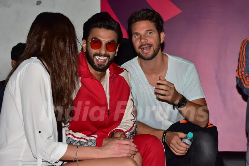 B-town actor Ranveer Singh makes a special apperance for fans