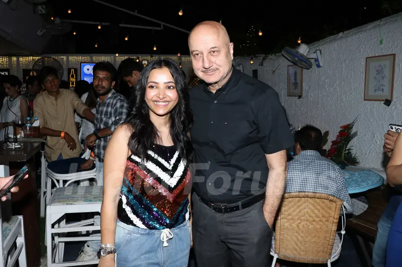 Shweta Basu Prasad and Anupam Kher snapped at the success bash of Tashkent Files
