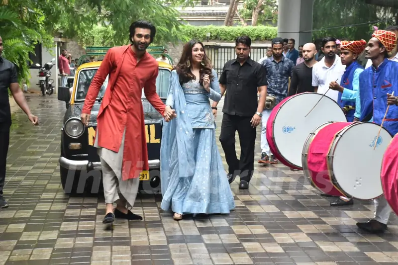 Sharmin Segal and Meezaan at Malaal's song launch