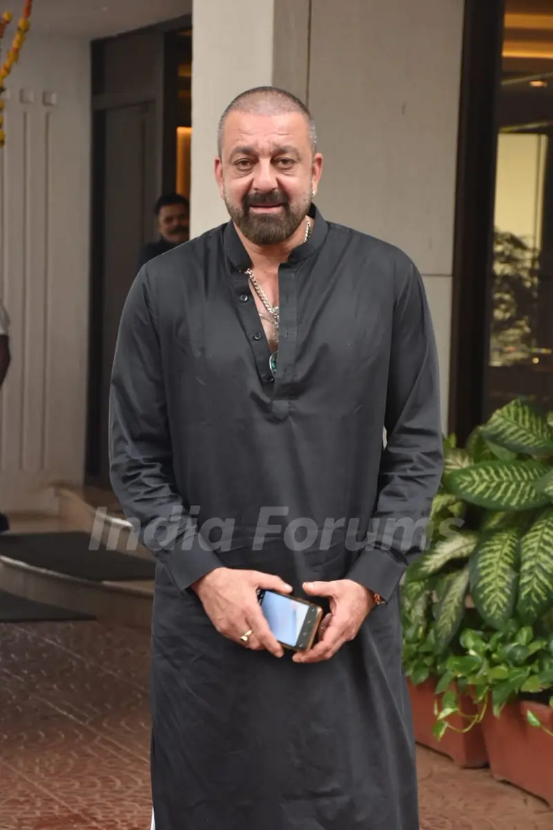 Sanjay Dutt poses for a picture! 