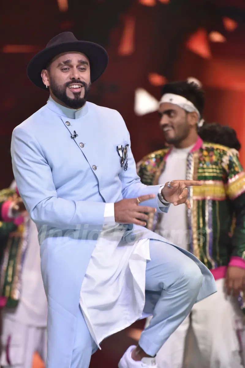 Malaika Arora at Dance India Dance!