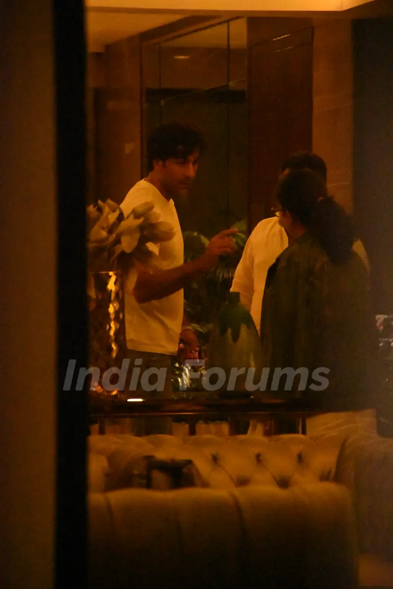 Celebrities spotted around the town!