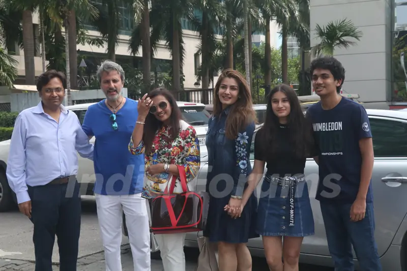 Celebrities spotted around the town!