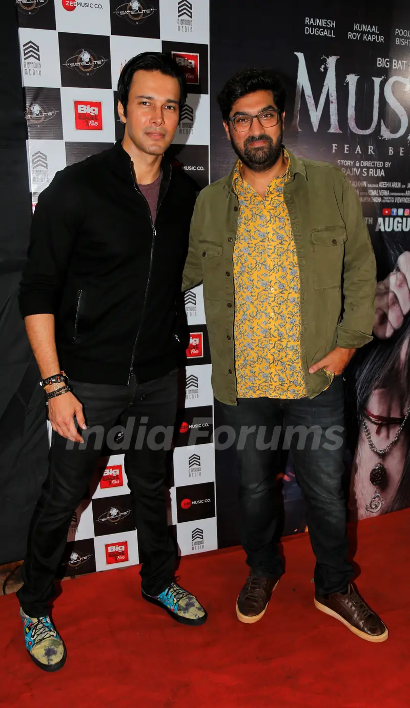 Rajniesh Duggall and Kunaal Roy Kapur at Ravinder Jeet Dariya’s Mushkil - Fear Behind You Party