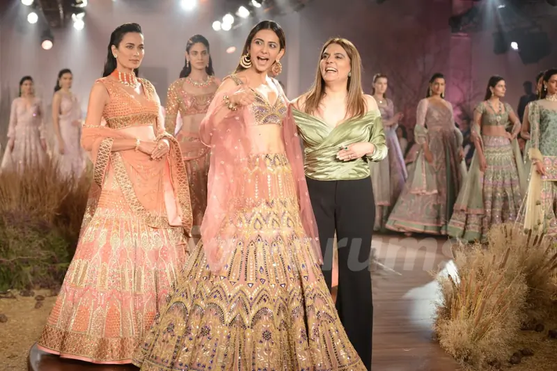 Rakul Preet Singh snapped while walking the ramp for Reynu Tandon at India couture week show