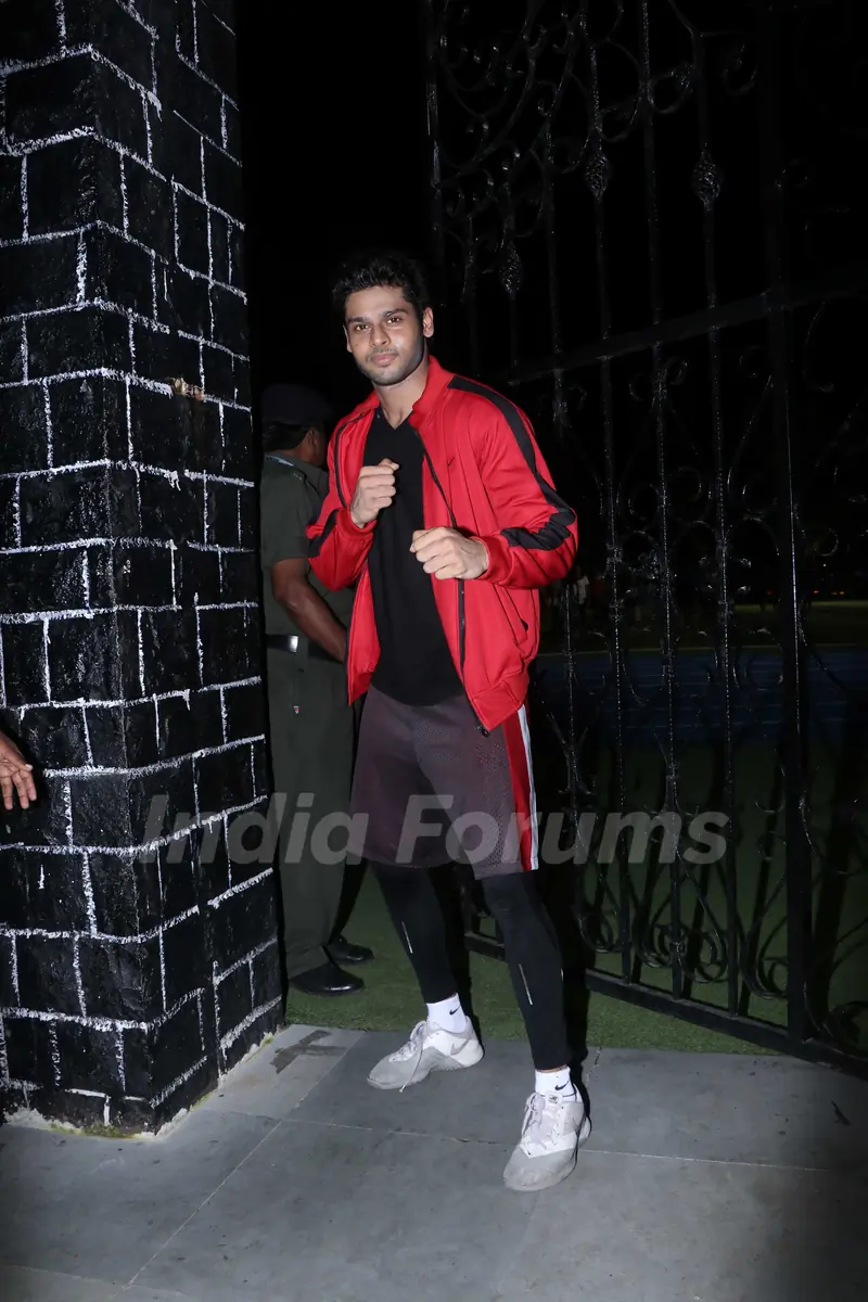 Bollywood celebrities spotted around the town! 