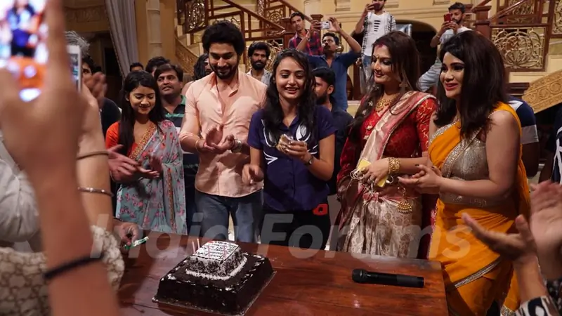 Deepshikha Nagpal bids a heartfelt goodbye to Avinash Sachdev and Aditi Rawat