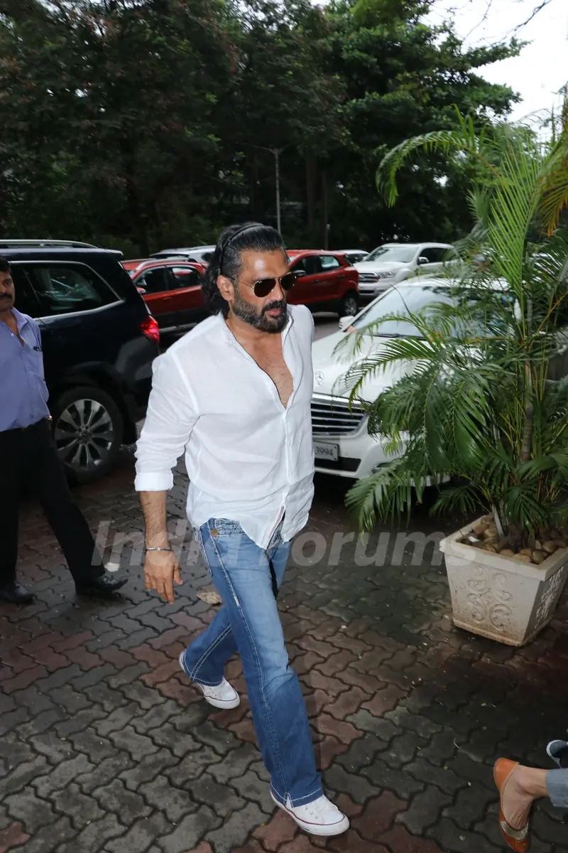 Bollywood celebrities spotted around the town!