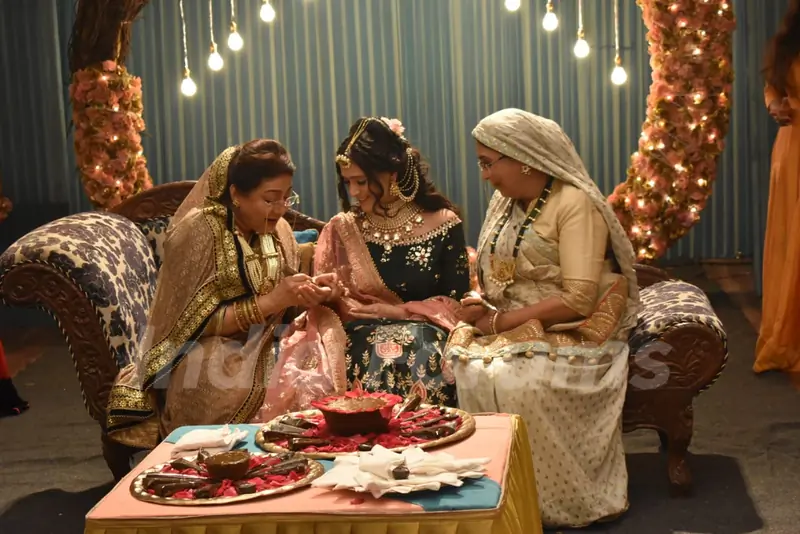 Kartik and Vedika Mehendi Ceremony Pictures from Yeh Rishta Kya Kehlata Hai