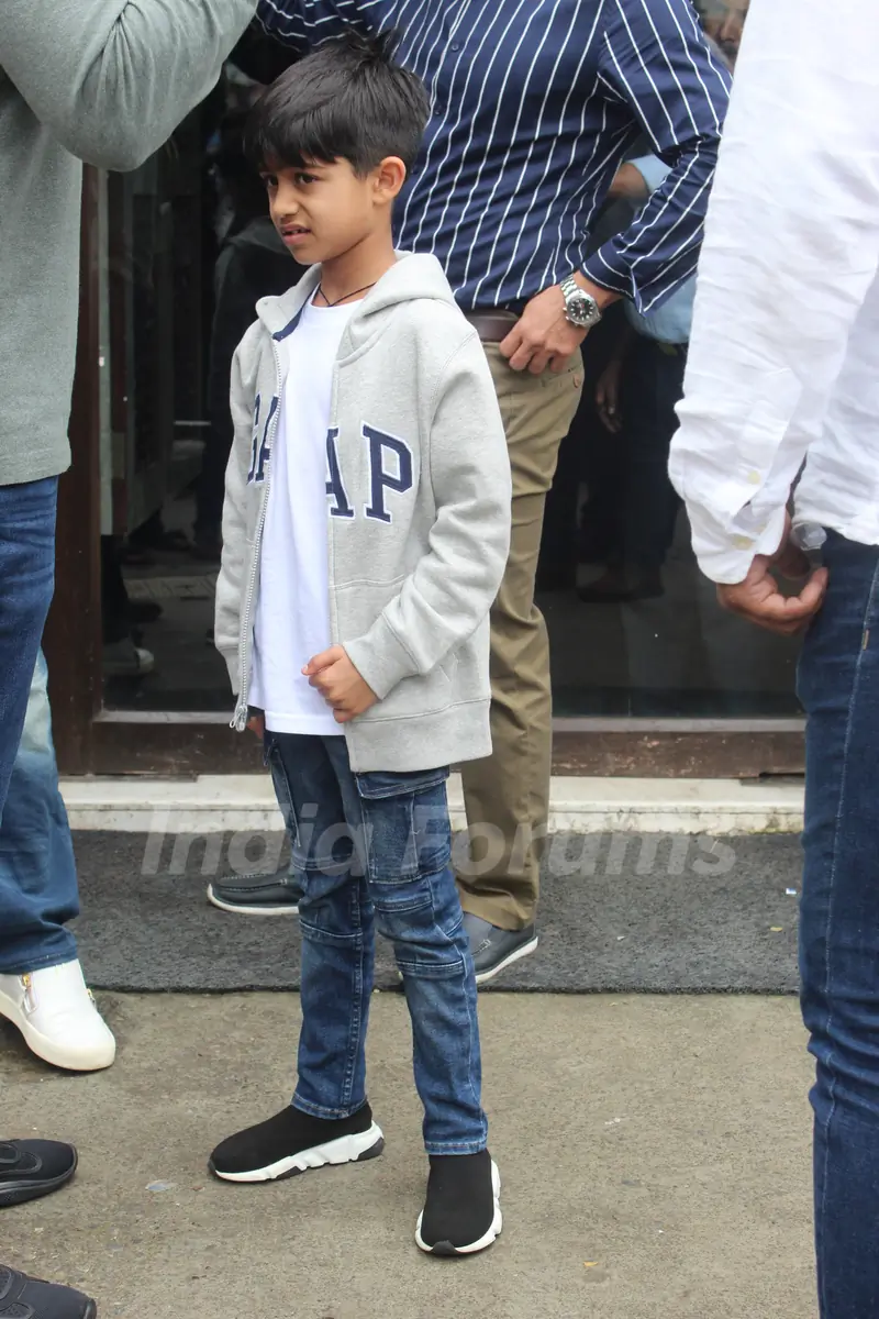 Bollywood Celebrities spotted around the town