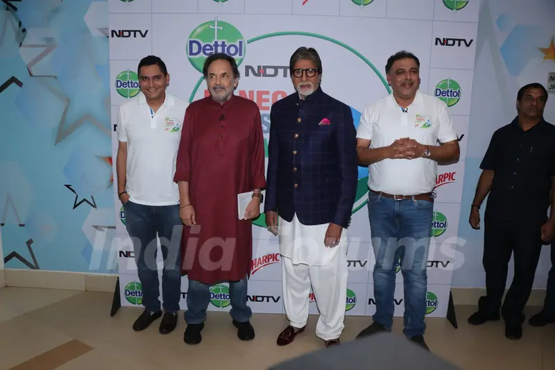 Amitabh Bachchan was papped at NDTV Swatch India Marathon