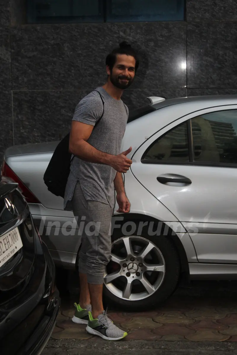 Shahid Kapoor snapped around the town!