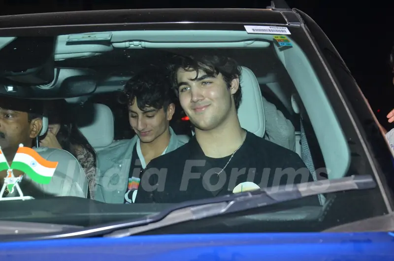 Bollywood celebrities spotted around the town!