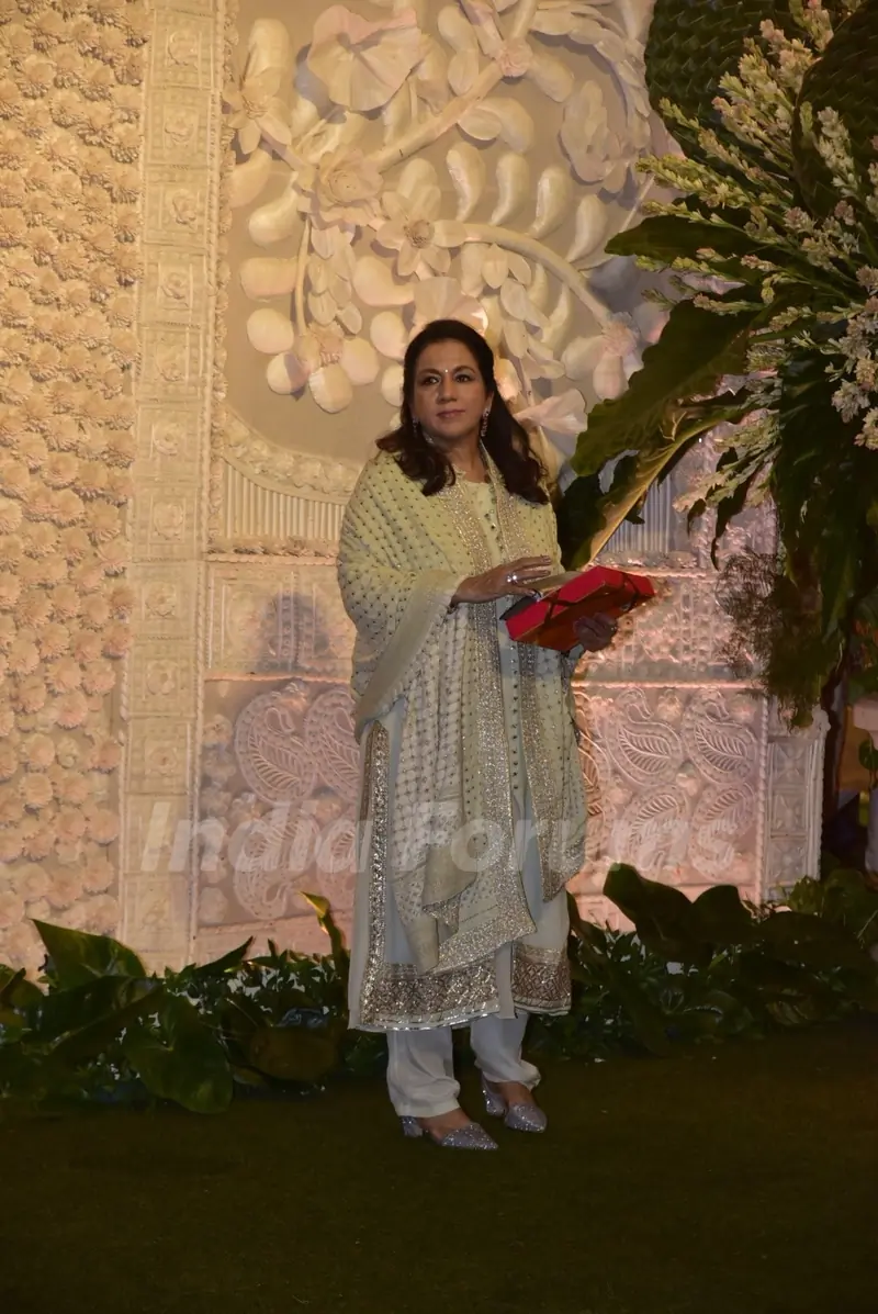 Bollywood celebrities visit Ambanis for Ganesh Utsav celebrations 2019! 