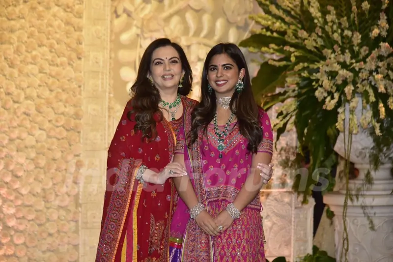 Bollywood celebrities visit Ambanis for Ganesh Utsav celebrations 2019! 