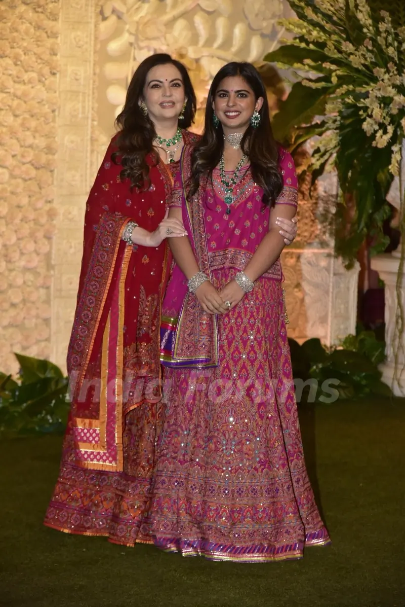 Bollywood celebrities visit Ambanis for Ganesh Utsav celebrations 2019! 