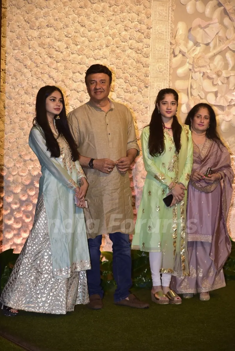 Bollywood celebrities visit Ambanis for Ganesh Utsav celebrations 2019! 