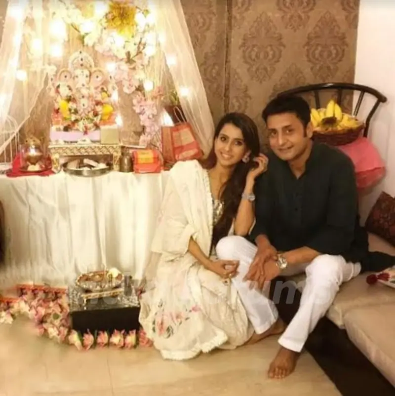 Pranitaa Pandit- Shivi Pandit welcomes Ganpati at their house