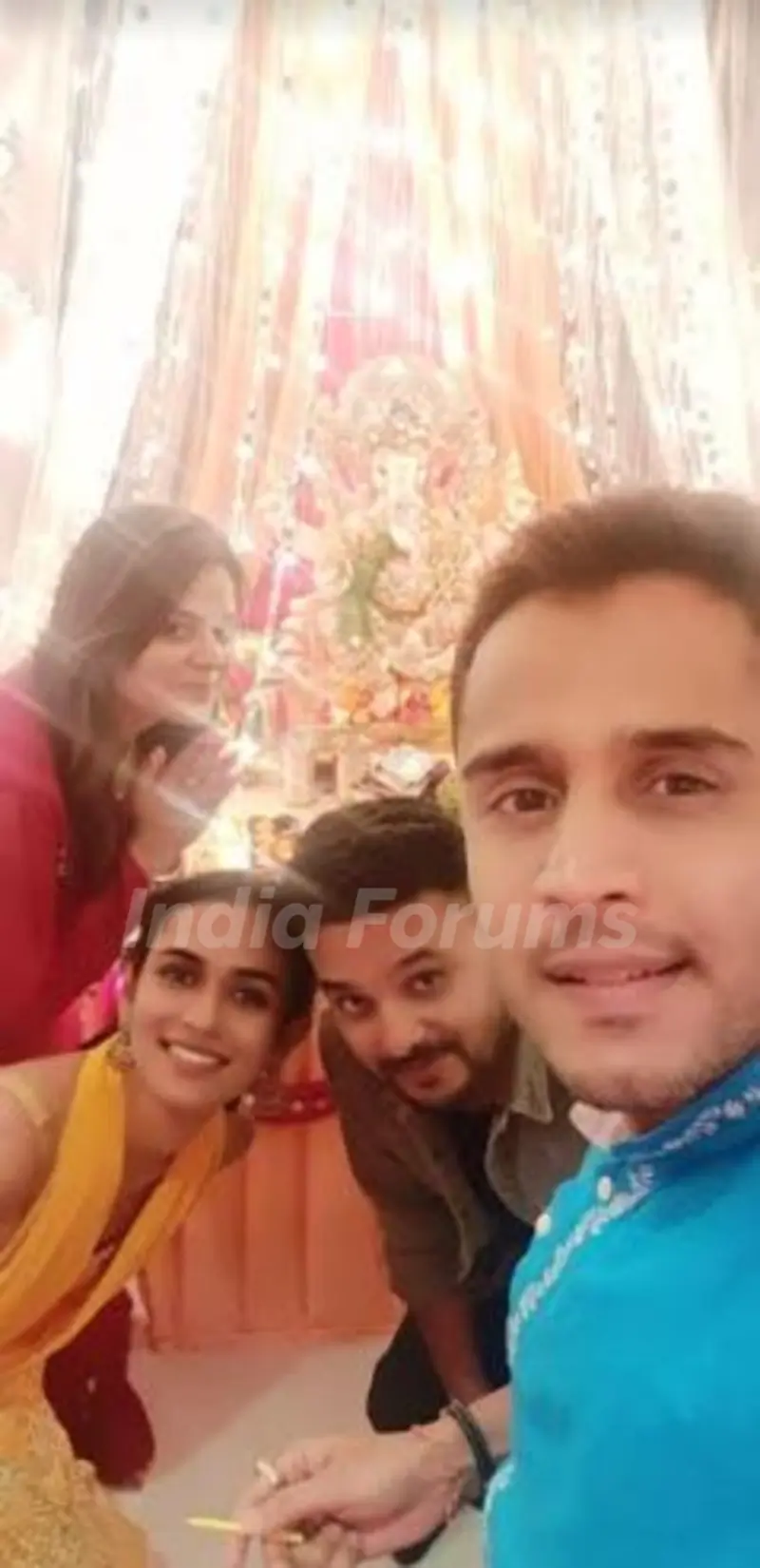 Kunal Thakur welcomes Ganpati at his house