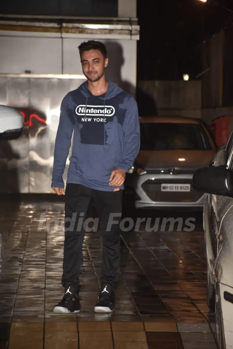 Aayush Sharma snapped around the town! 