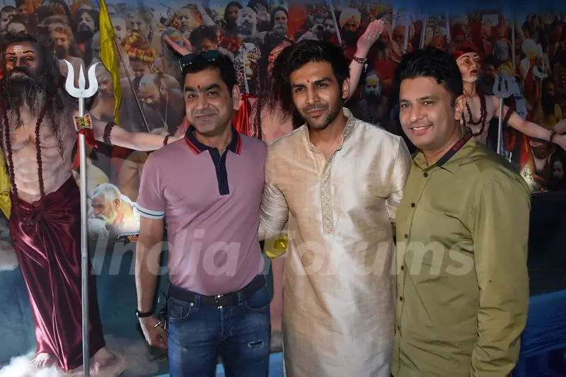 Varun Dhawan and Kartik Aaryan snapped at T-series office