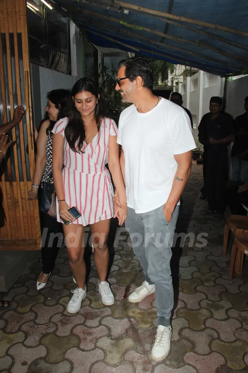 bollywood celebs snapped around the town