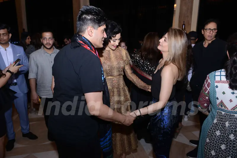 Bollywood celebrities at Kunal Rawal store launch!