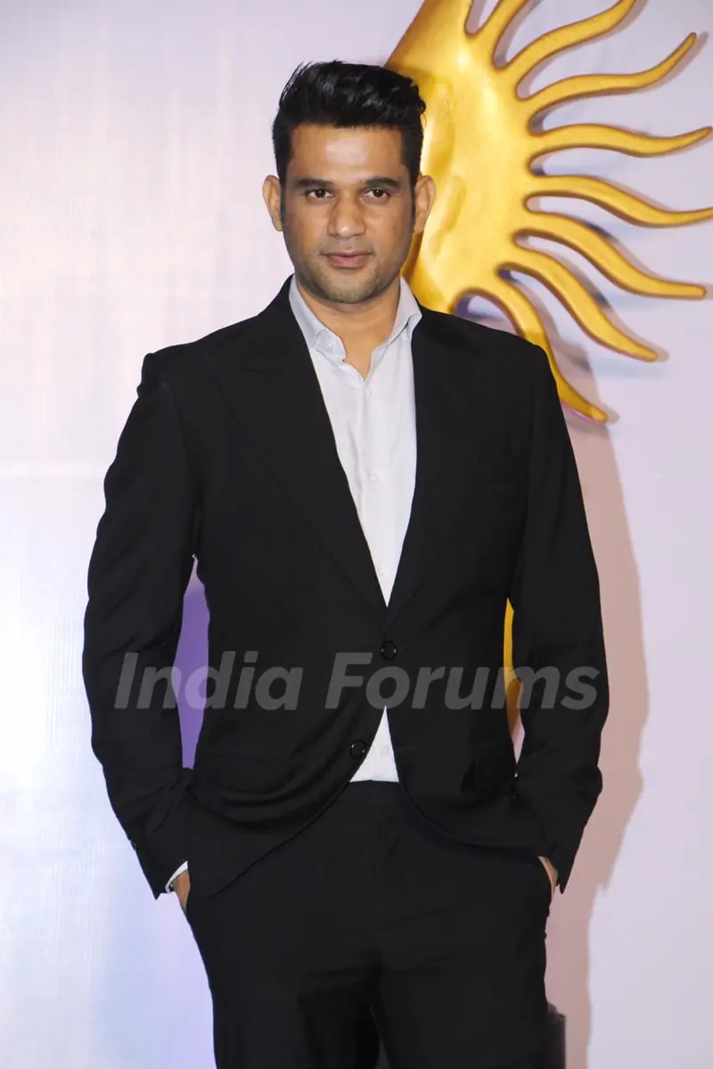 Sohum Shah walks the Green Carpet