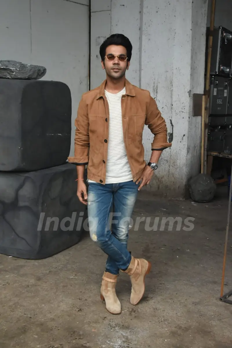 Rajkummar Rao snapped at the sets of Made In China