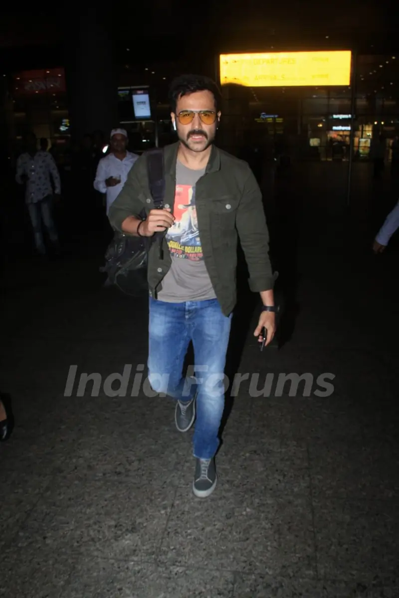 Emraan Hashmi snapped at the airport
