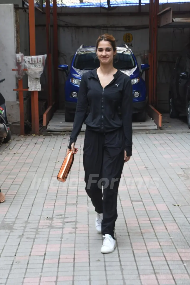Disha Patani snapped around the town!