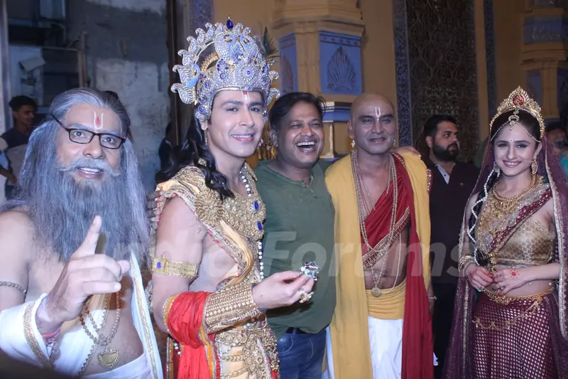 Ssudeep Sahir, Hunar Hale, and Daya Shankar Pandey 