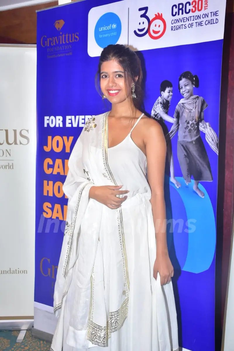 Bollywood celebrities snapped around the town!