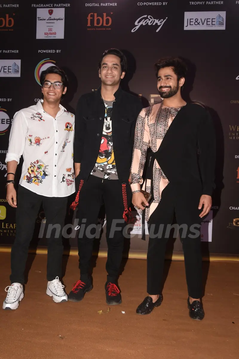 Vikas Gupta, Pearl V puri