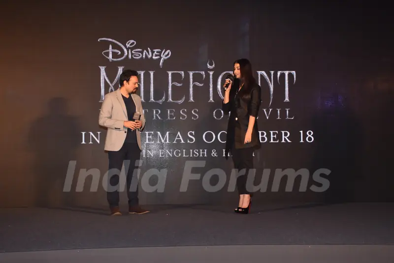 Aishwarya Rai Bachchan snapped at trailer launch of Maleficent!