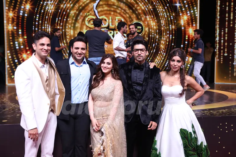 Vikas kalantri, Priyanka Kalantri, Gurmeet Chaudhary, Debina Banerjee