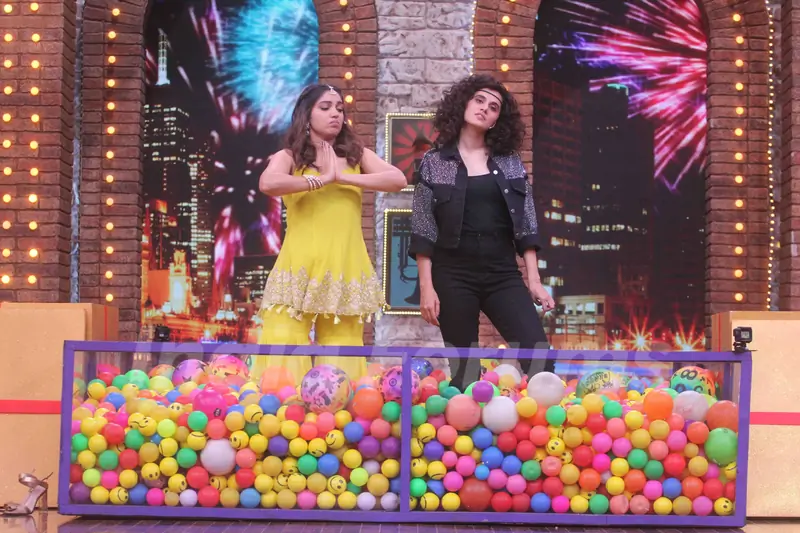 Tapsee and Bhumi on sets of Movie Masti with Maniesh Paul