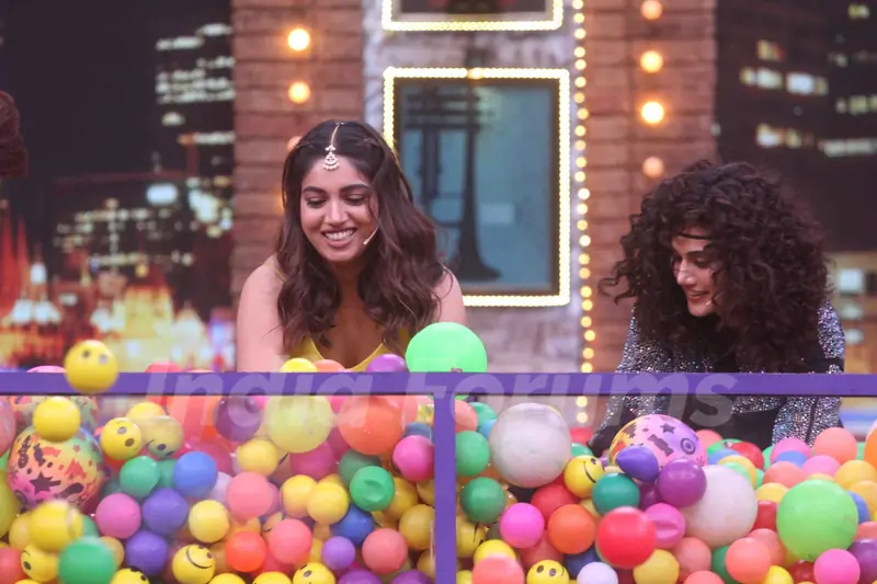 Tapsee and Bhumi on sets of Movie Masti with Maniesh Paul
