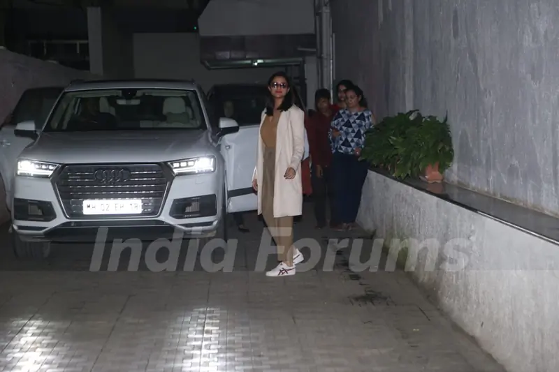 Parineeti Chopra snapped around the town!