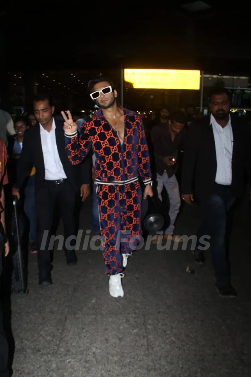 Ranveer Singh papped at the airport